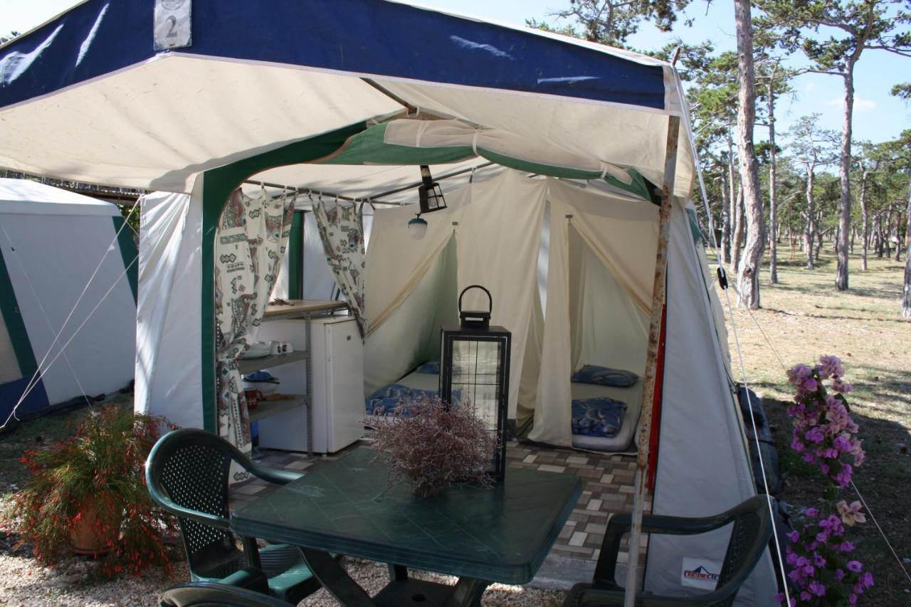 Hotel Camping Planik Ražanac Exterior foto