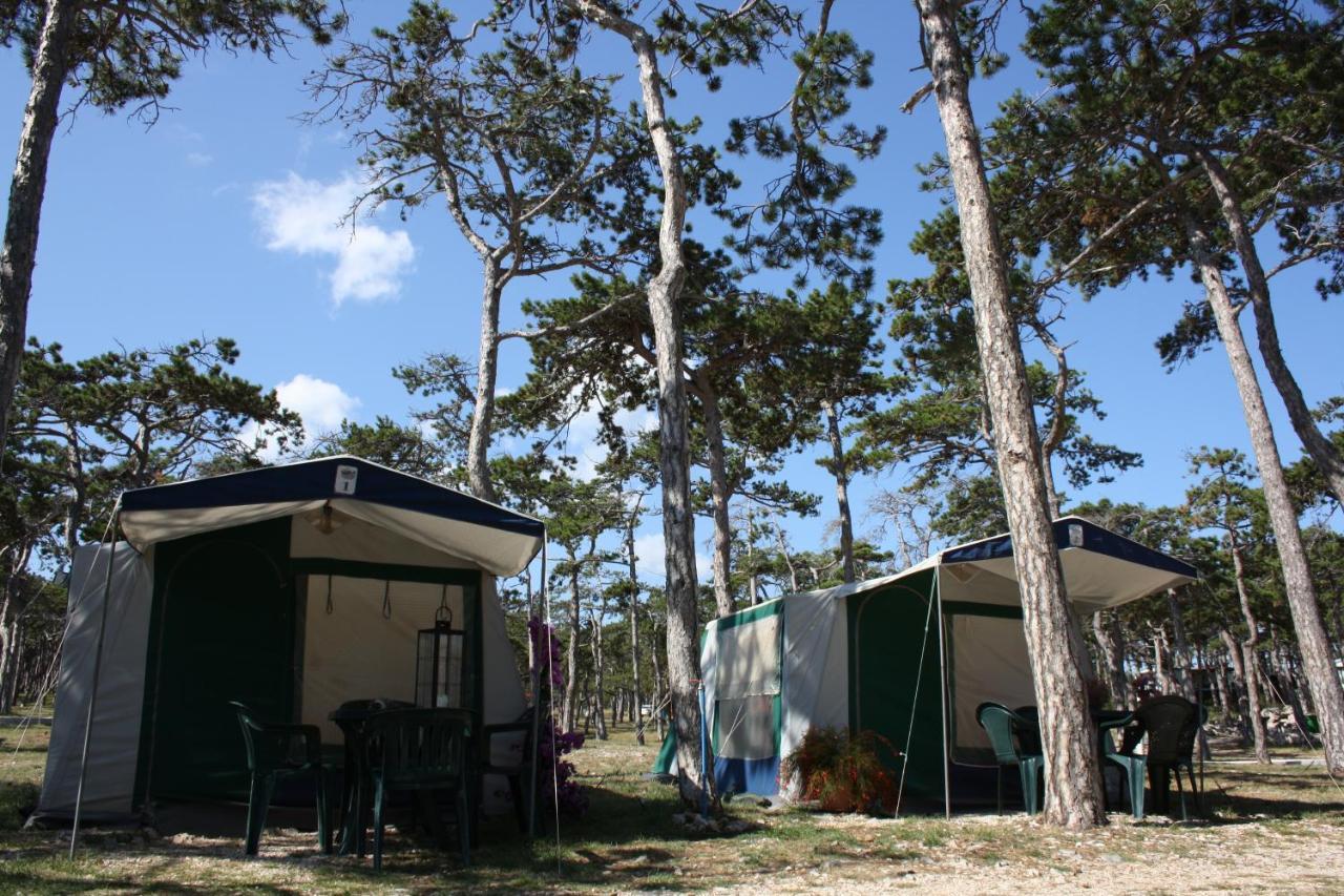 Hotel Camping Planik Ražanac Exterior foto